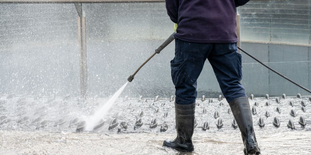 Commercial Pressure Washing